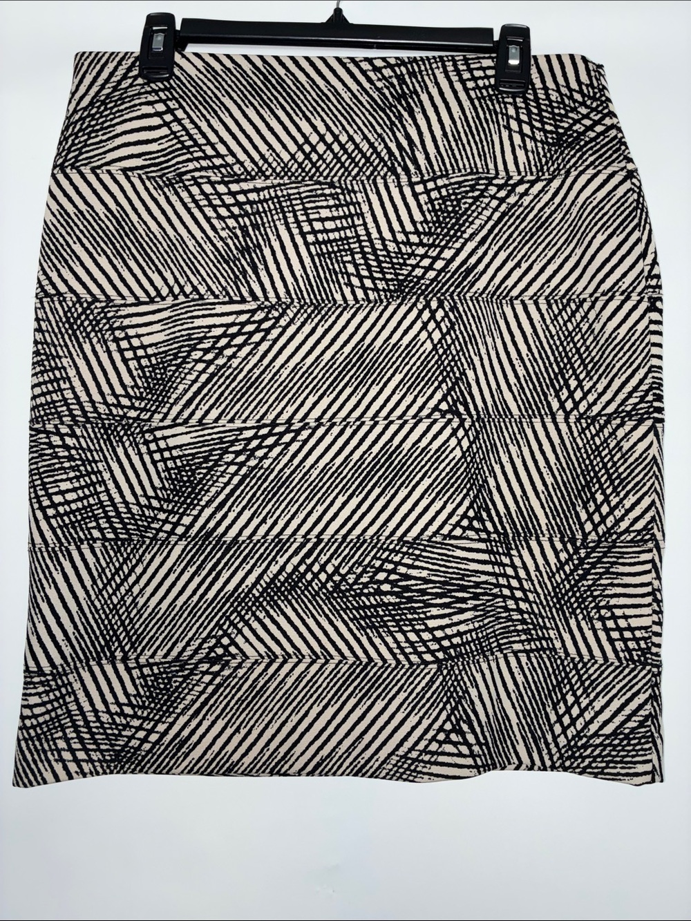Alfani Black and Cream Geometric Midi Pencil Skirt
